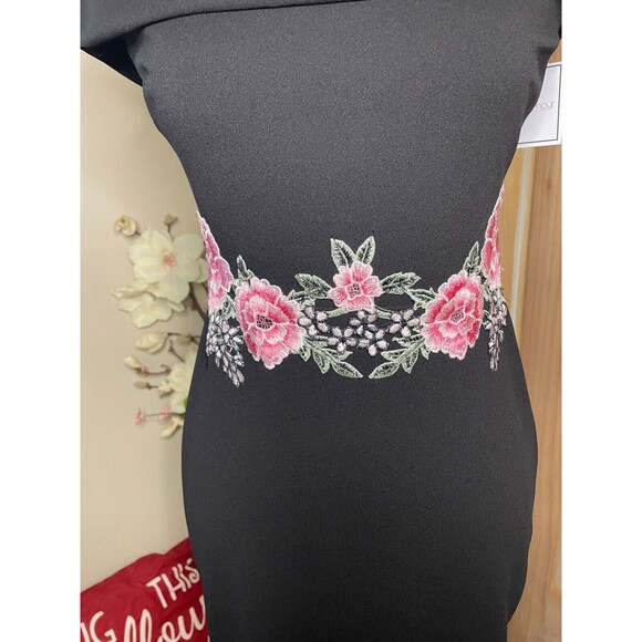 Premier Amour Women's Dress Size 2 Black Off Shoulder Floral Embroidered - Picture 3 of 9